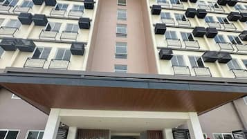 Appart'hôtel, 2 chambres, accessible aux personnes à mobilité réduite, fumeurs | Extérieur