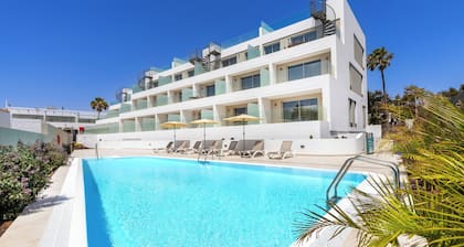 Calm Beach Apartments