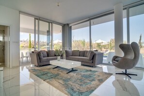 Living area - Protaras Olivine Pearl Villa 16 (Paralimni)