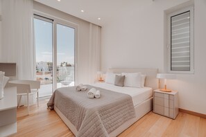 5 habitaciones, cunas y ropa de cama