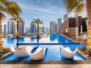 Outdoor pool - Vogue | Marina Gate near JBR Beach | Marina Mall (Dubai)
