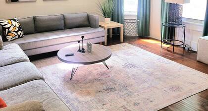 3-bedroom house in marvelous Estherville with AC, WiFi. Enjoy your stay