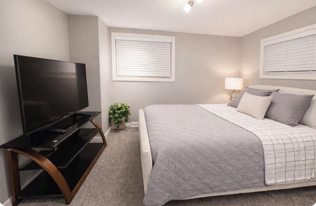 6 bedrooms, desk, free WiFi, bed sheets