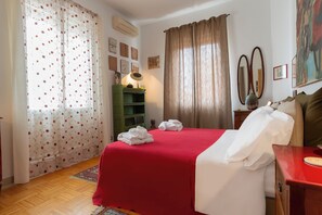 1 bedroom, desk, iron/ironing board, free WiFi