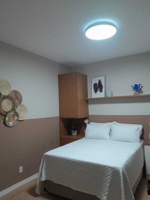 1 bedroom, iron/ironing board, WiFi, bed sheets