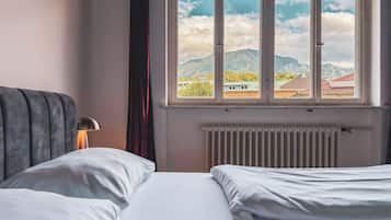 Casa, 3 camere da letto, vista montagna, lato giardino | Una cassaforte in camera, tende oscuranti, culla da viaggio