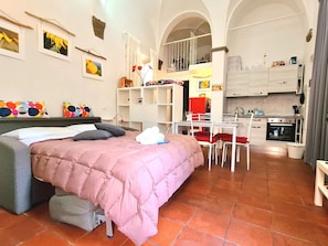 1 bedroom, iron/ironing board, free WiFi, bed sheets