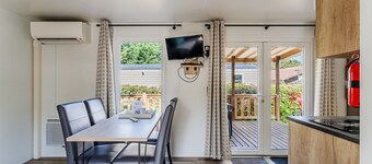Mobile Home '4 Persons, Air-Conditioned' with Shared Pool, Private Terrace and Air Conditioning
