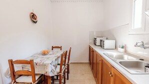 Unclassified image, 5 of 18, button - Alexandros House B in Agios Gordios Beach on Corfu (Corfu)