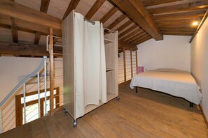 2 chambres, Wi-Fi gratuit, draps fournis