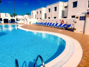 Apartment, 2 Bedrooms, Terrace, Garden View | Pool | Outdoor pool - Apartment Bellissima With Pool and Wi-fi, 200m From the sea in Puerto del Carmen (Tías)