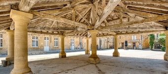 Holiday Home 'L'Attrape Rêves' with Private Terrace, Private Garden and Wi-Fi