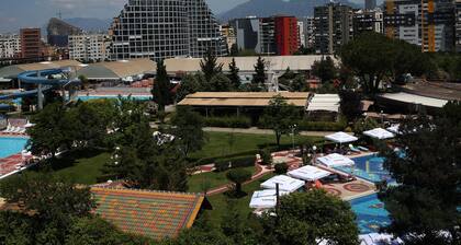 1-bedroom Lake View Apartment close the centre of Central Tirana