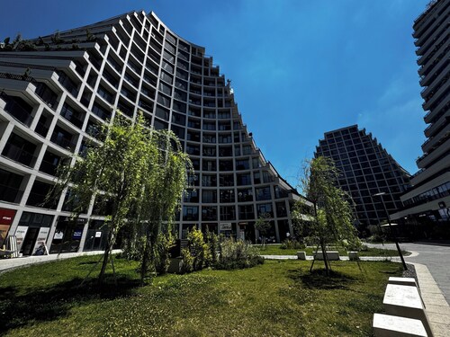 1-bedroom Lake View Apartment close the centre of Central Tirana