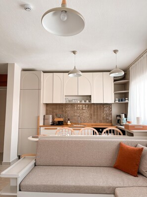 Luxury Apartment, Balcony, Mountain View | Living area