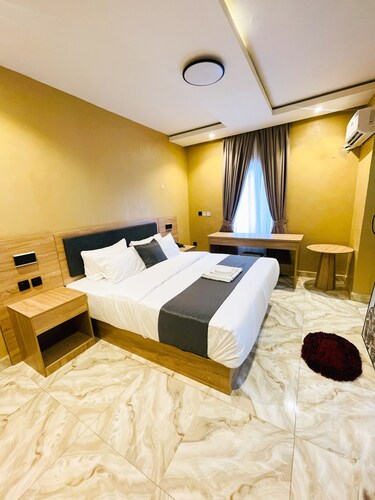 Riu Hyatt Hotel and Suites