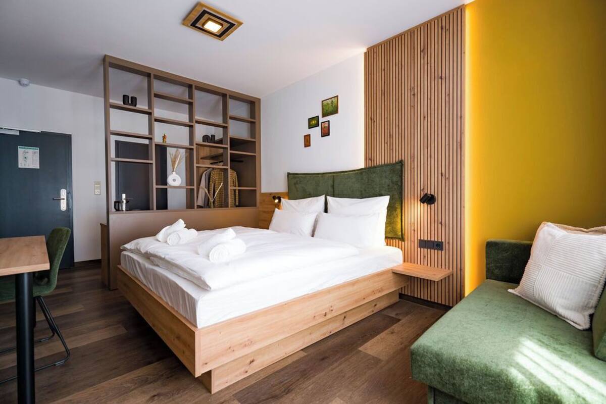 Superior Double Room | Minibar, in-room safe, individually decorated, individually furnished