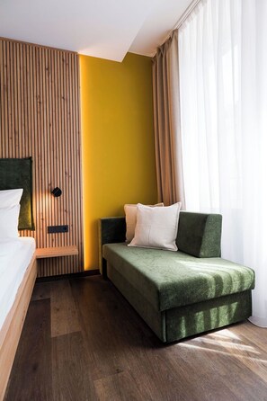 Kamar Double Superior | Brankas dan didekorasi berbeda-beda