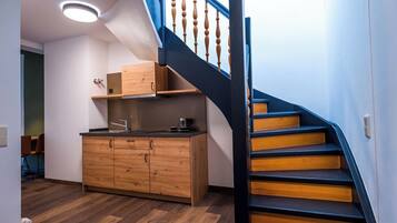 Deluxe Suite | Private kitchen | Electric kettle