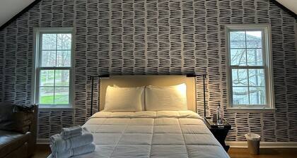 Expansive, Elegant Escape with Soulful Touches and Serene Vibes