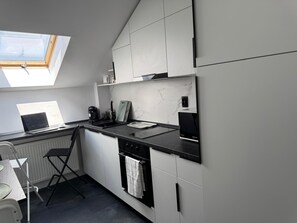 Microwave, oven, stovetop, dishwasher - Charming 2-bedroom apartment with AC, WiFi in lovely Cluj-Napoca (Cluj-Napoca)