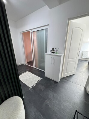 Interior - Charming 2-bedroom apartment with AC, WiFi in lovely Cluj-Napoca (Cluj-Napoca)