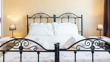 Appartement Deluxe, vue mer | Literie de qualité supérieure, couette en duvet d'oie