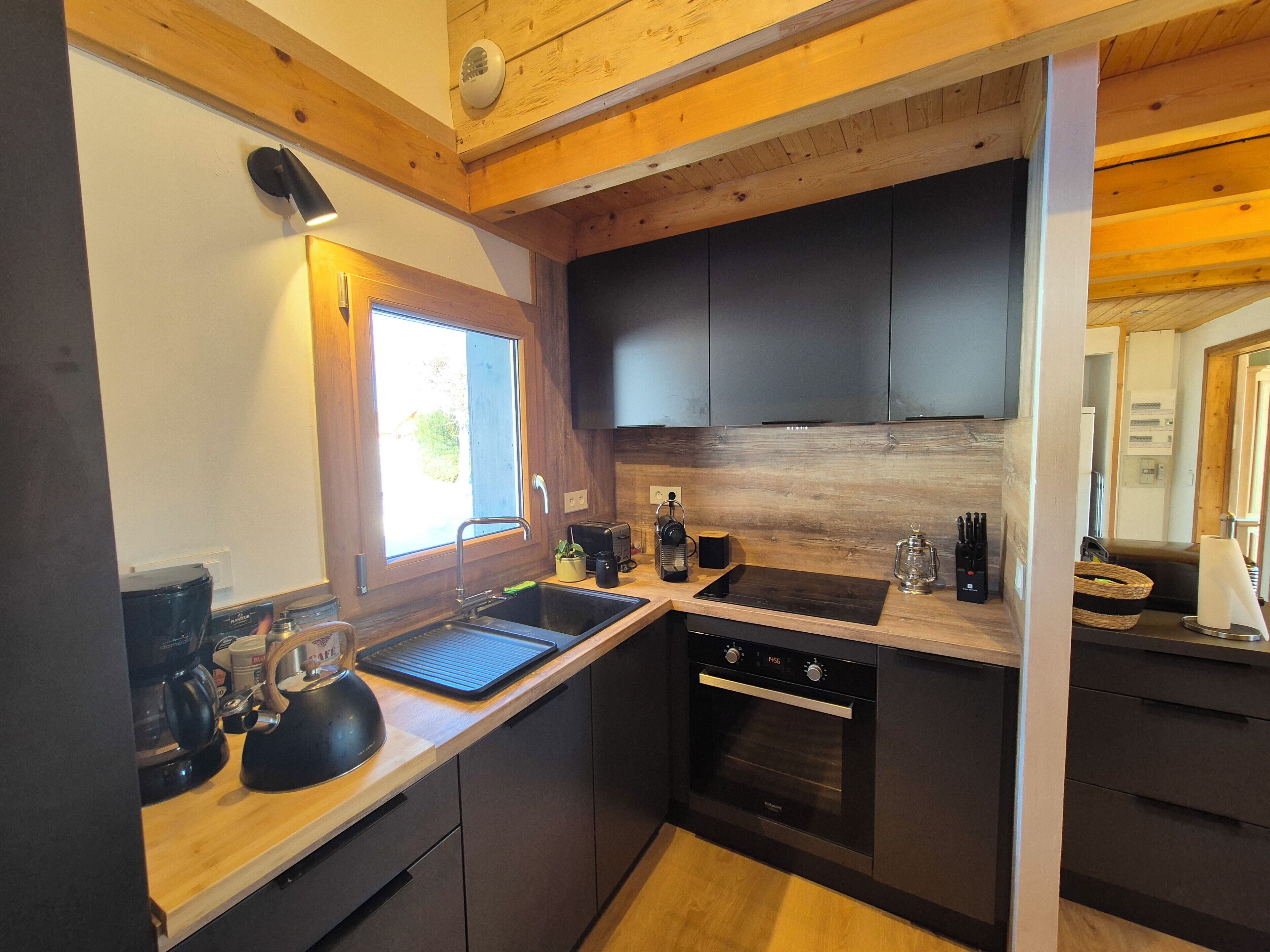 Réfrigérateur, micro-ondes, four, lave-vaisselle