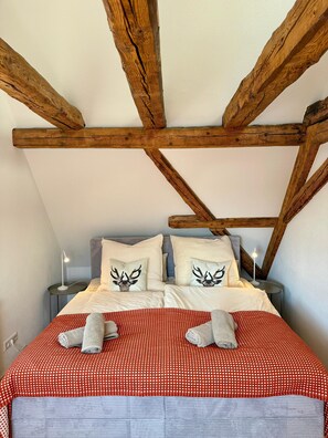 3 dormitorios, tabla de planchar con plancha, wifi y ropa de cama