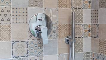 Doccia, bidet