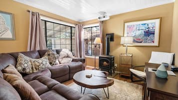 House, Patio, Mountain View | Living area | TV