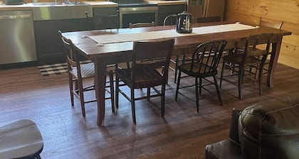 Cabin Fever II is a cozy 3-bedroom cabin in the foothills of the Blue Ridge.