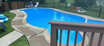Charming 3-bedroom house in Pleasant Willow Grove with AC, WiFi