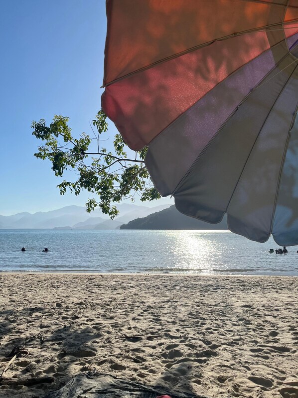 Beach nearby, sun-loungers