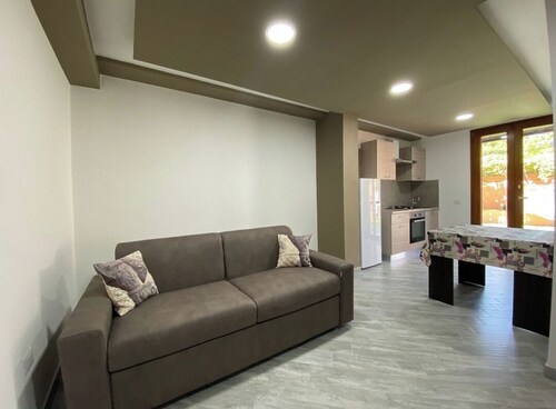 Suite Guest House within walking distance of the sea