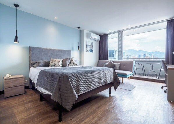 1 bedroom, desk, iron/ironing board, free WiFi