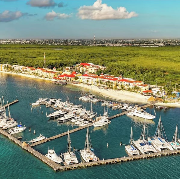 Boating - tropical apartment (Cancún)