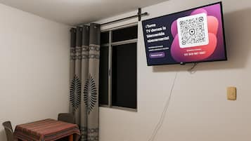 Room | Free WiFi, bed sheets