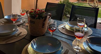 Unick Avra Luxury Living -
Expansive private garden with breathtaking sea view