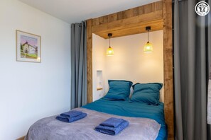 2 Schlafzimmer, Bügeleisen/Bügelbrett, Reisekinderbett, kostenloses WLAN
