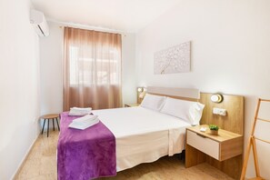 3 bedrooms, iron/ironing board, free WiFi, bed sheets - Apartment 'Mirador Del Seg' with Mountain View, Wi-Fi and Air Conditioning (Archena)