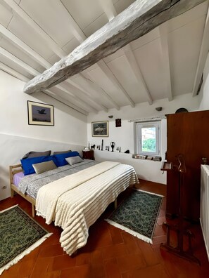 1 chambre, fer et planche Ă repasser, Wi-Fi, draps fournis