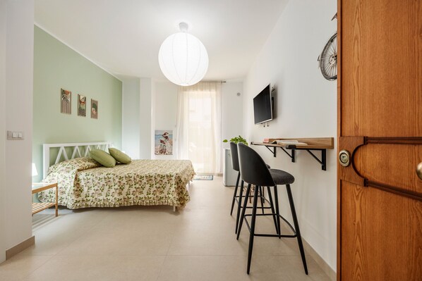 1 chambre, Wi-Fi gratuit, draps fournis