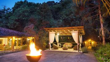 Smart TV 50 polegadas com canais via satélite