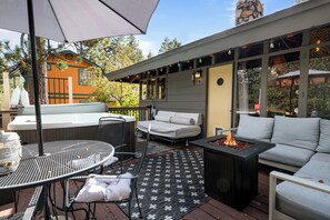 Kabin, patio, pemandangan gunung | Teras/patio