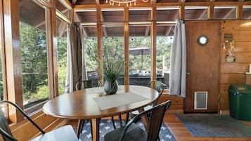 Basic Cabin, Patio, Mountain View | Free WiFi