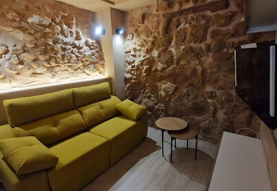 Studio 'La Bodega' with Wi-Fi