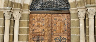 “Loire Valley” Apartment Overlooking the Loire Valley, Terrace and Balcony