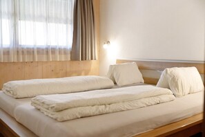 2 bedrooms, free WiFi, bed sheets