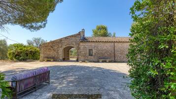 Enceinte de l’hébergement